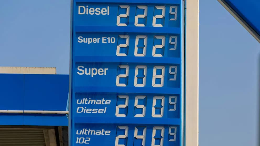 Rekordpreise: Laut Experten zahlen Millionen Autofahrer aktuell zu viel für Benzin