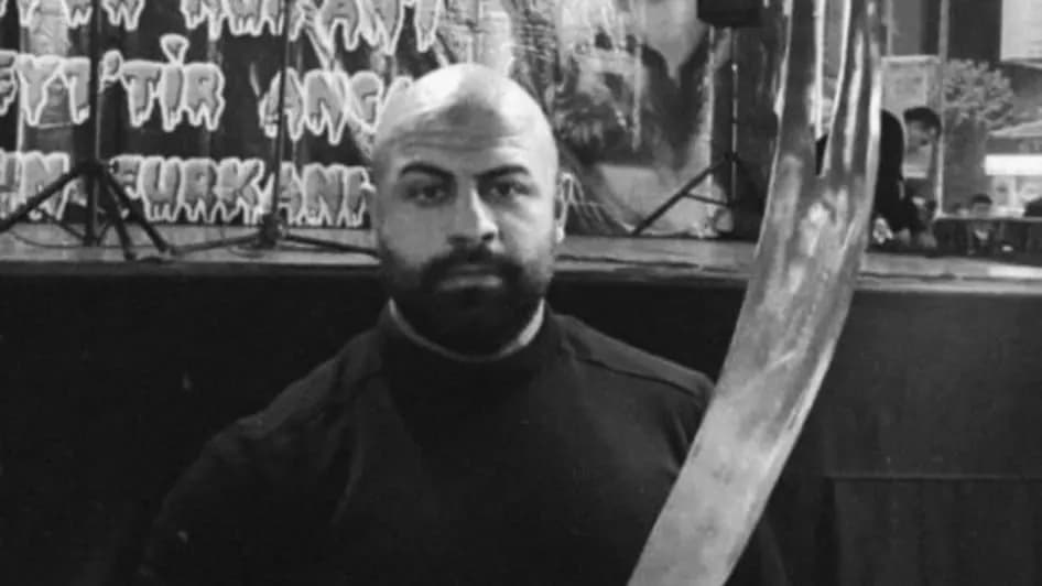 Ein Bandidos-Boss gedenkt mit diesem Bild des verstorbenen Ex-Hells Angels Erkan Akyol