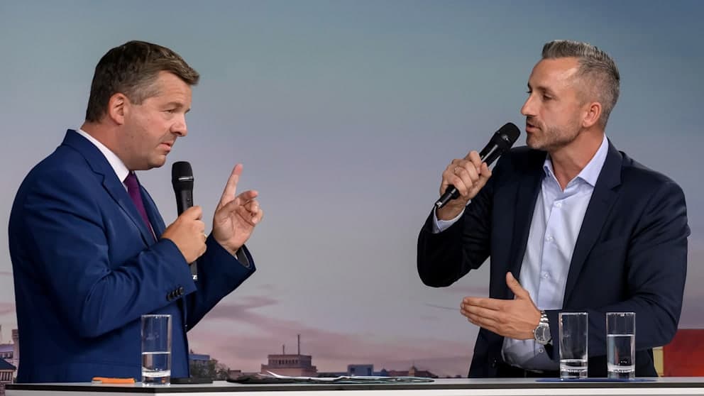 Sachsen-Anhalts Ministerpräsident Sven Schulze (CDU, 47) und AfD-Herausforderer Ulrich Siegmund (35) kämpfen um den Wahlsieg.