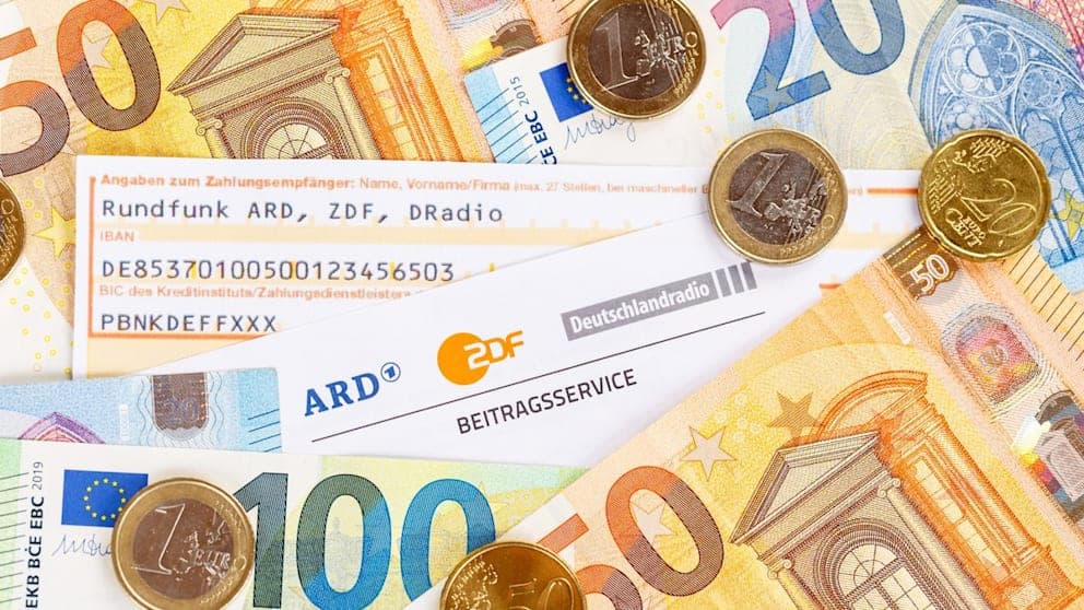 Viele Bürger zahlen jeden Monat Rundfunkgebühren, die sie gar nicht zahlen müssten.