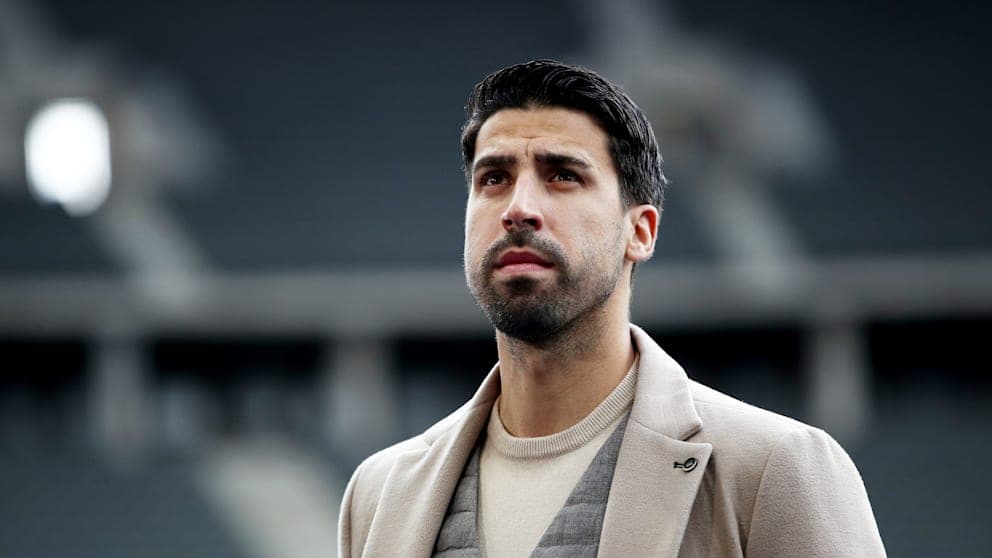 Porsche trennt sich nach acht Jahren vom Markenbotschafter Sami Khedira (39). Grund sind die Sparmaßnahmen des Konzerns.