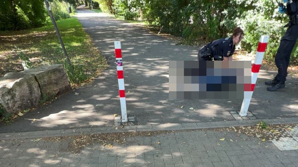 Am 8. August kam es im Kirchweg in Bremen zu einem Angriff auf einen Mann. Trotz der Wiederbelebungsversuche einer Polizistin und ihres Kollegen starb das Opfer noch am Tatort.