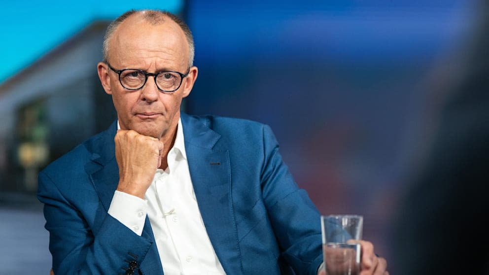 Kanzler Friedrich Merz (70, CDU) sah sich heftiger Kritik aus der Bevölkerung gegenüber.